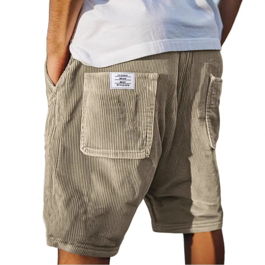 Stylish velour shorts